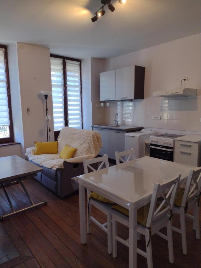 Appartement 1Er Etage Proche Des Termes Бурбонн-ле-Бен Экстерьер фото